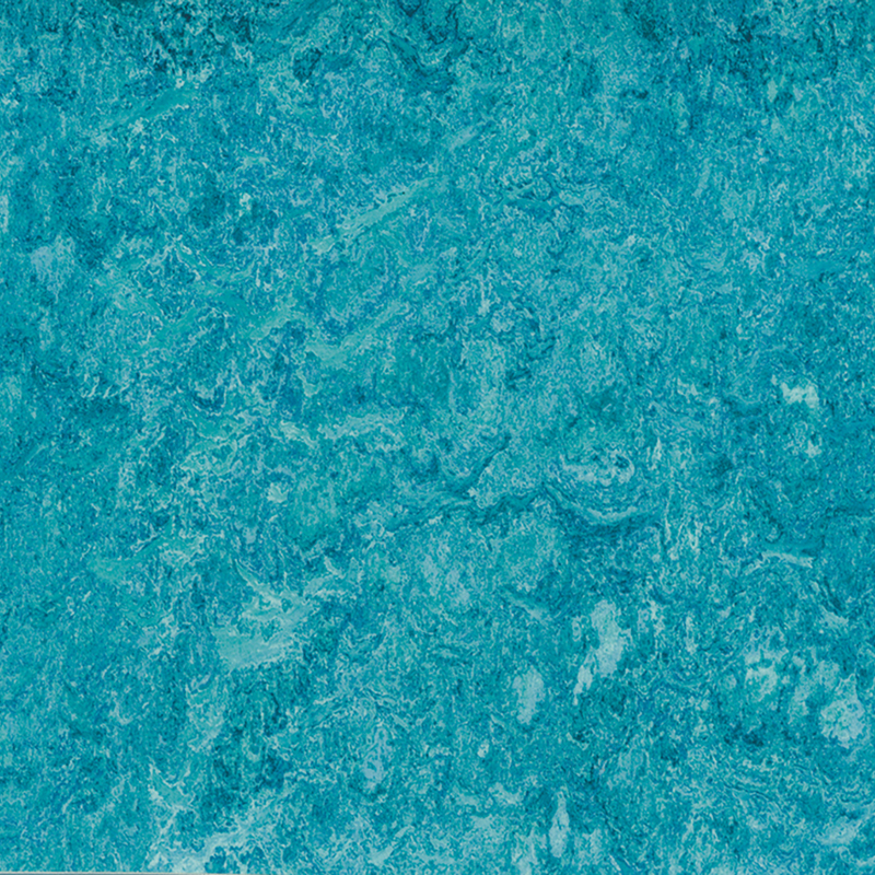 Odporność na plamy i niedrogie podłogi heterogeniczne